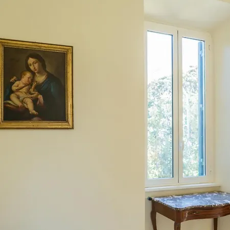 Romantica Family Near San Giovanni Apartment *